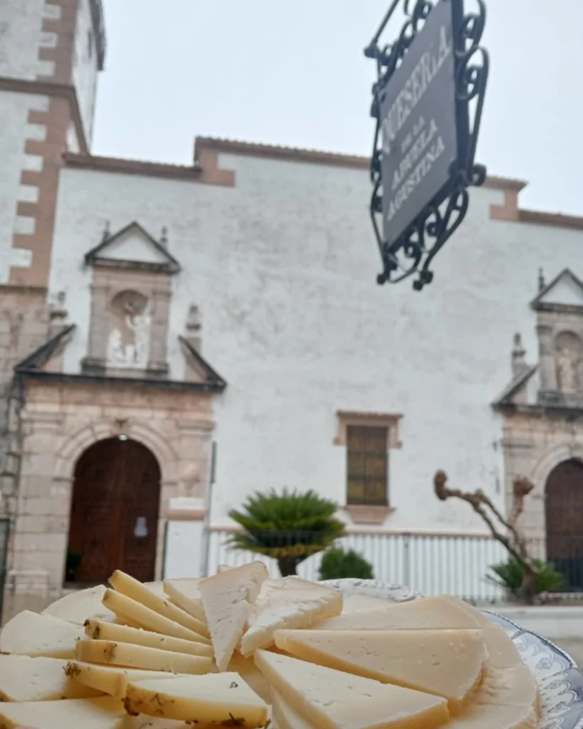 Bandeja de queso en grazalema Imagen de Bandeja de queso en grazalema