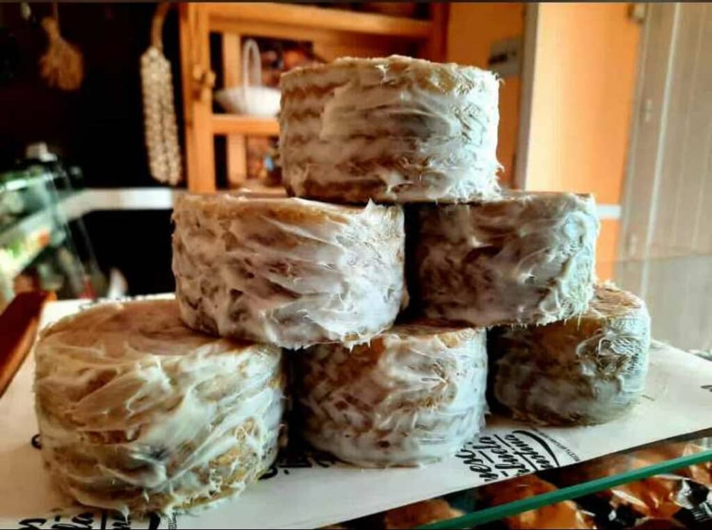 Queso en manteca iberica Imagen de Queso en manteca iberica